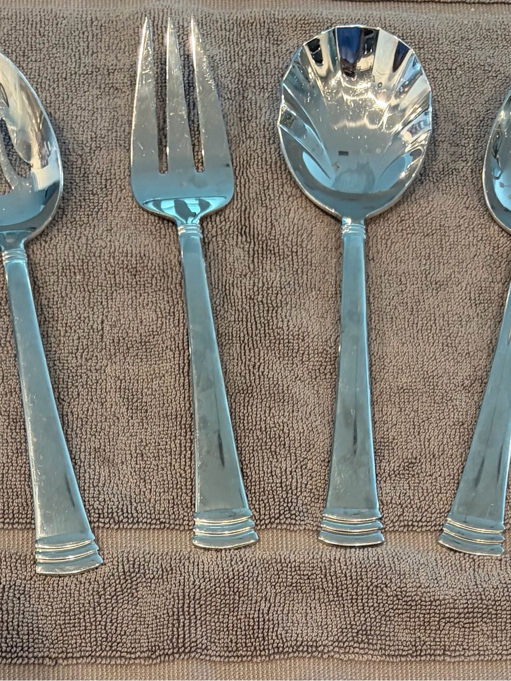 Reed & Barton 18/10 Stainless HOLBROOK HATHAWAY Flatware Server 6 Pieces NH3-121